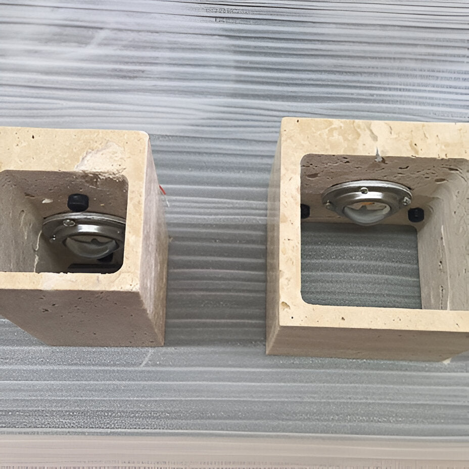 Lampada da parete minimalista quadrata in pietra di travertino LED 1 luce