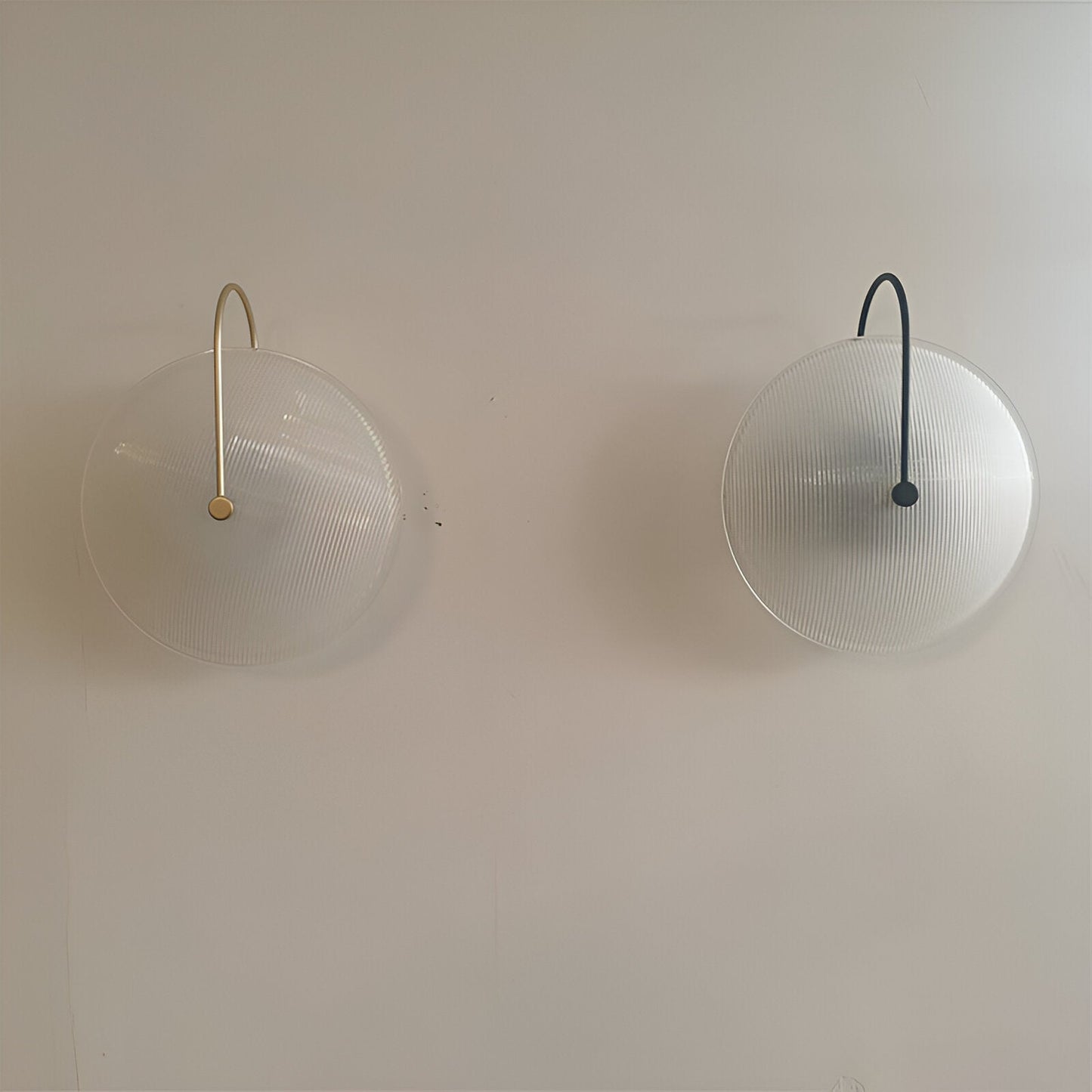 Postmodern Nordic Frosted Glass Round Wall Sconce LED 1-Light