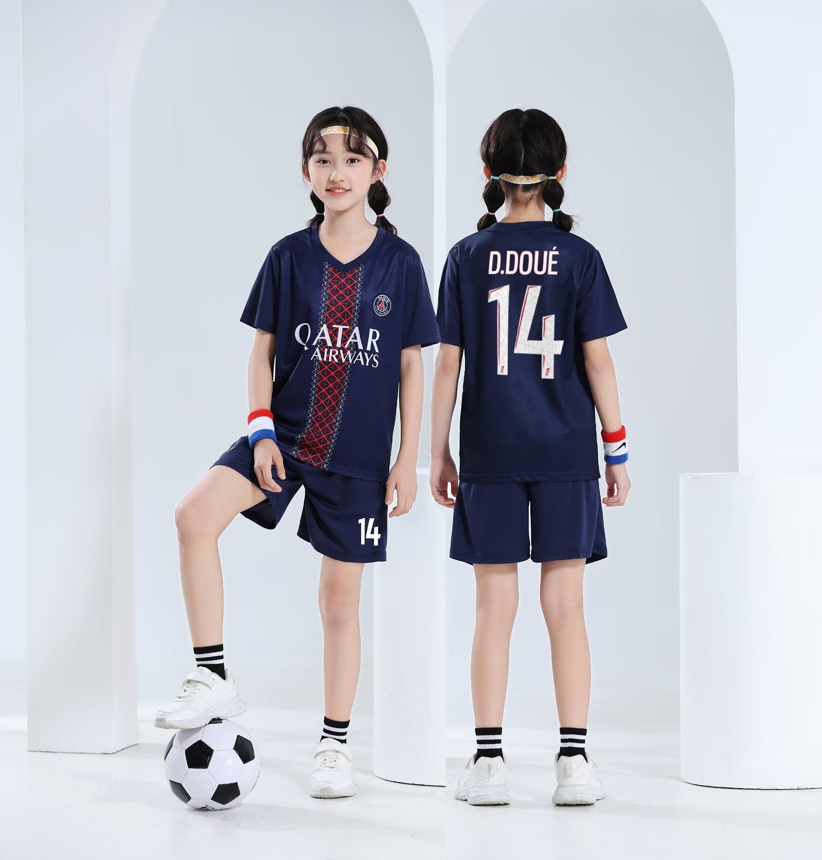 Set maglia e pantaloncini da calcio per bambini – Doué