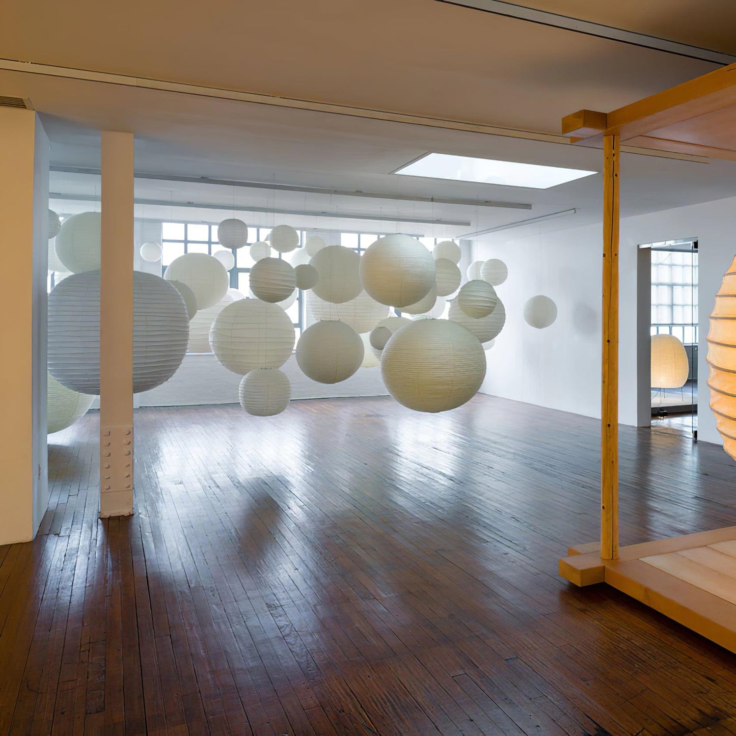 Japanese Washi Paper Globe Pendant Light 1-Light