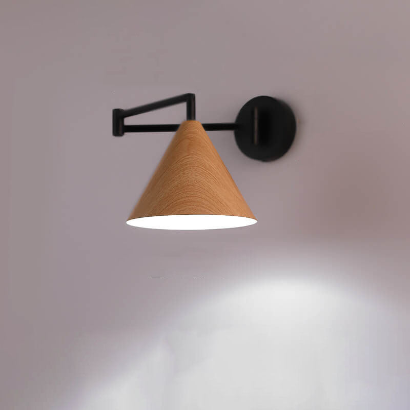Applique da parete nordica a cono in legno con braccio oscillante a 1 luce