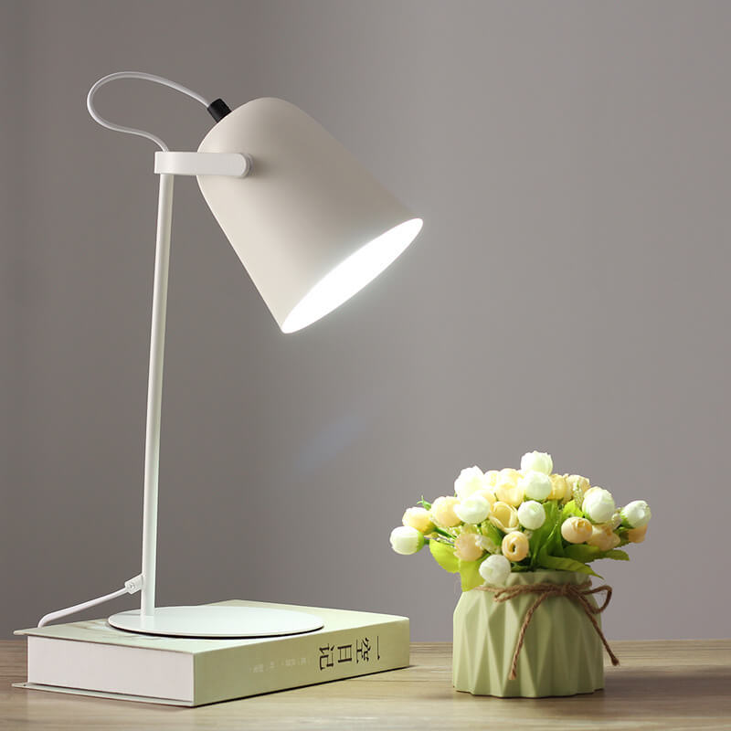 Nordic Metal Cone Table Lamp LED 1-light
