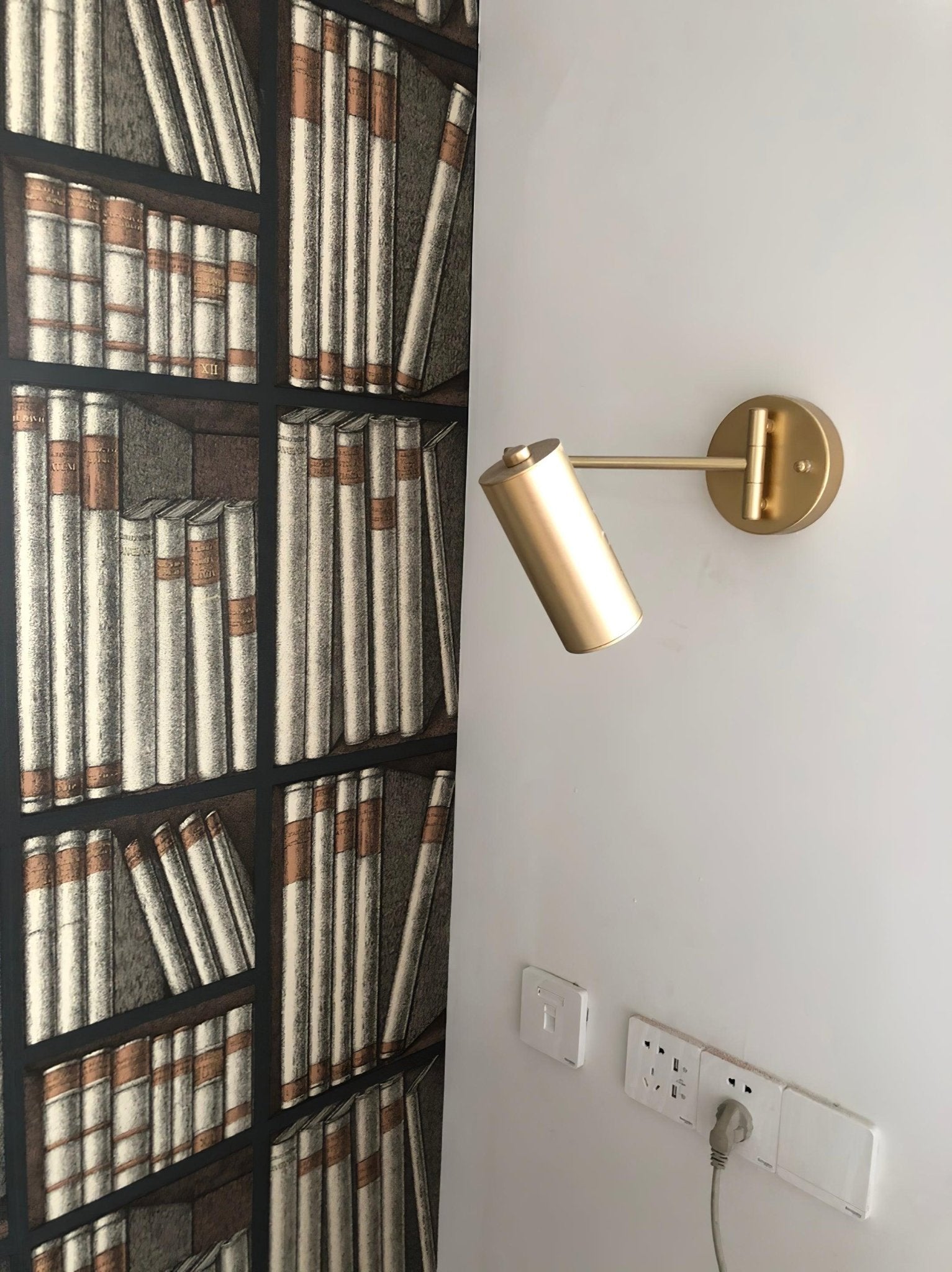 Modern Adjustable Swing Arm LED Wall Sconce 1-Light