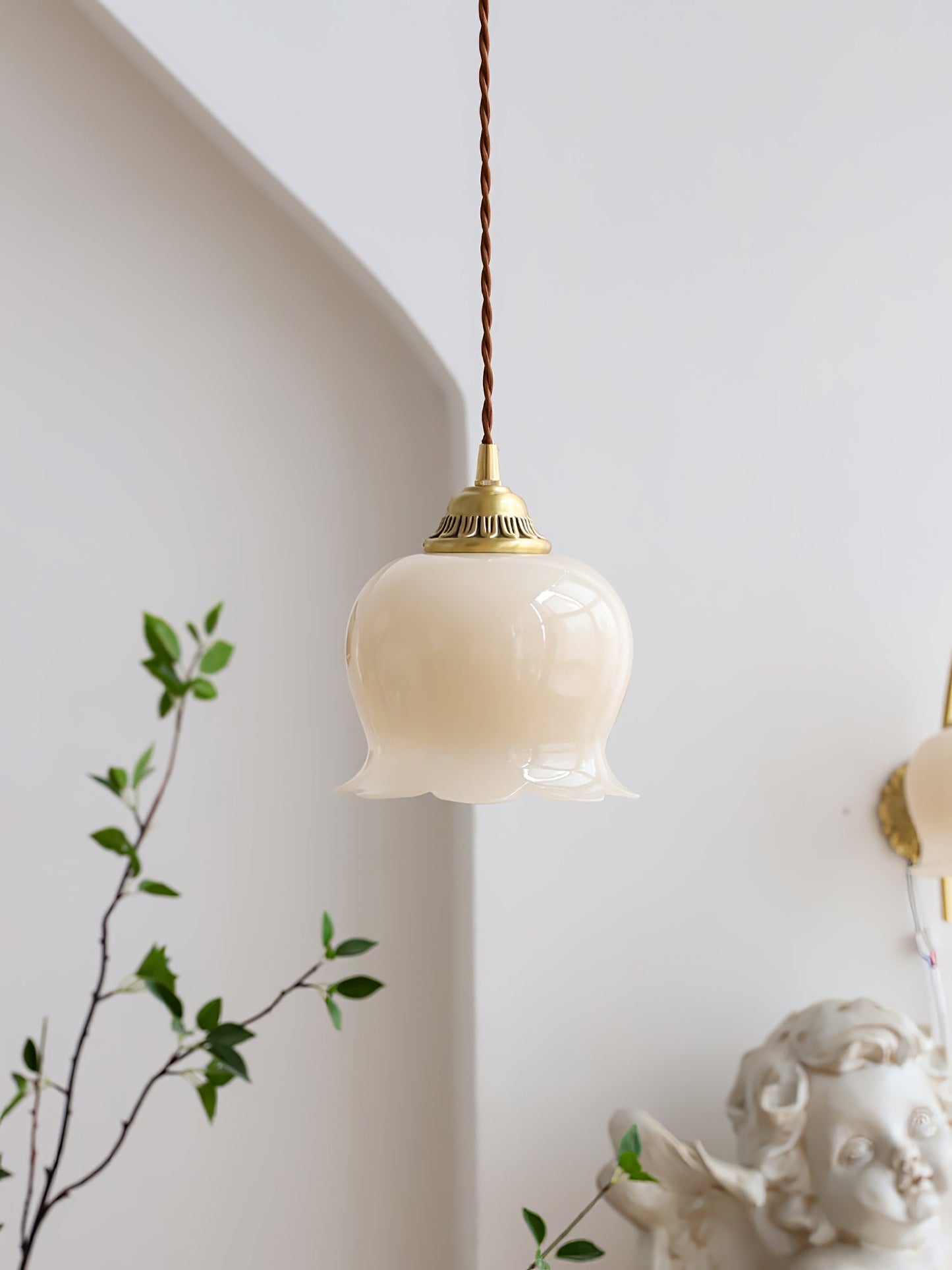 Vintage Brass Petal Glass Pendant Light 1-Light