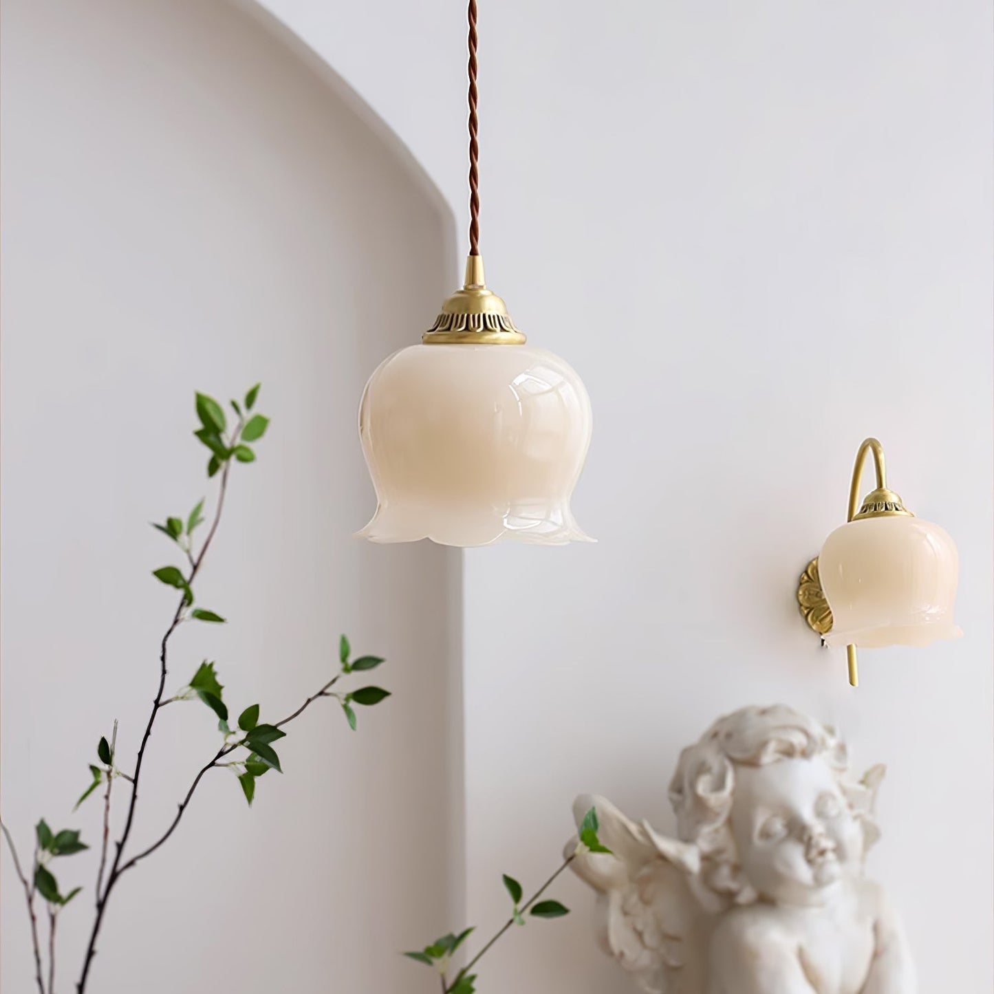 Vintage Brass Petal Glass Pendant Light 1-Light