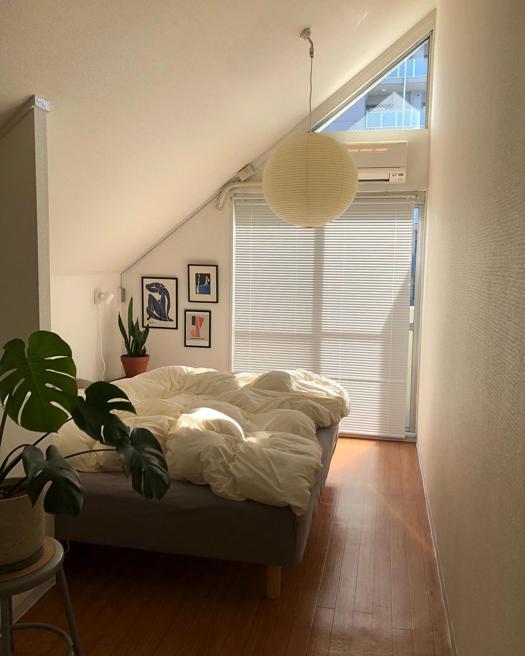 Japanese Washi Paper Globe Pendant Light 1-Light