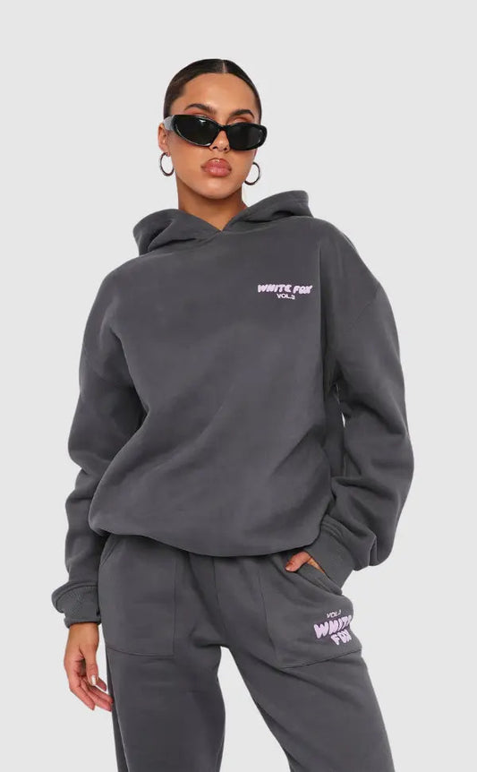 Women’s Oversized Hoodie Set – Cozy Tracksuit with Graphic Details
