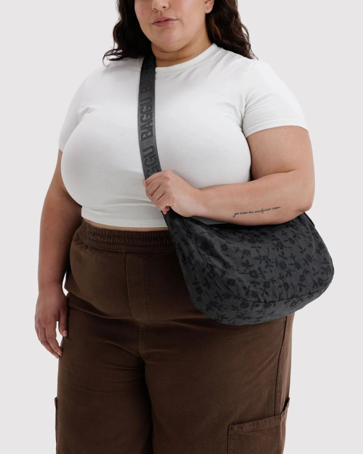 BAGGU Crescent Bag Medium Extended 47" Strap - Recycled