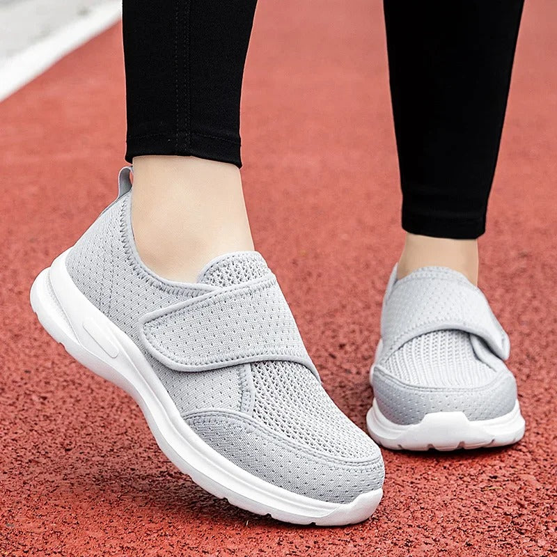 Ortho Cradle | Scarpe ortopediche con velcro + plantari GRATIS