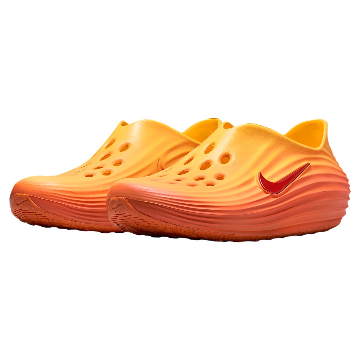 Nike ReactX Rejuven8 Topacio dorado Naranja turf Carmesí