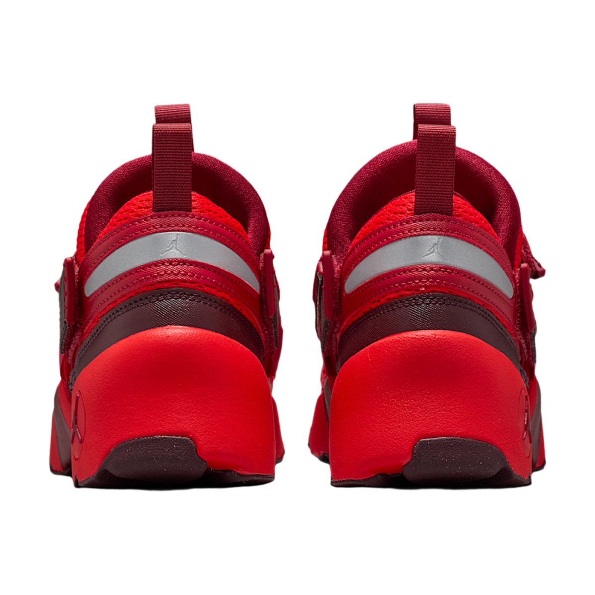 Jordan Trunner LX Chile Red (W)