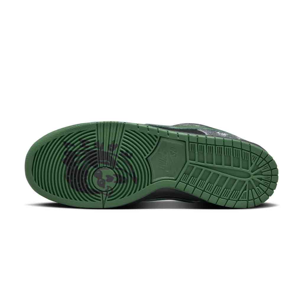Nike SB Dunk Low There Skateboards