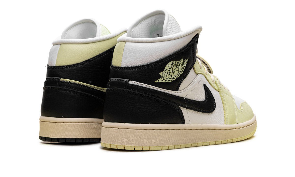 Air Jordan 1 Mid SE Fall League W